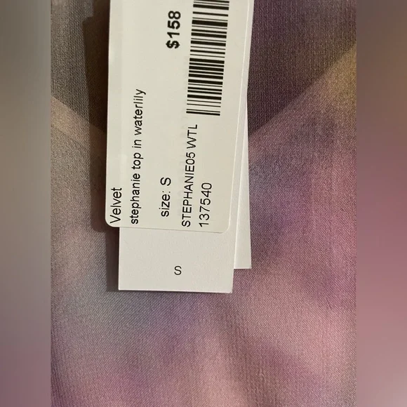 NWT Sz. Small Velvet by Graham & Spencer Stephanie Waterlily Top - Picture 5 of 7